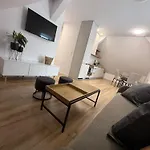 Mickiewicz House 3*