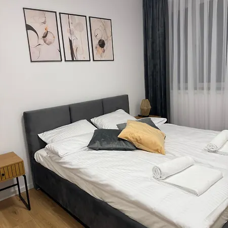 Mickiewicz House 公寓式酒店