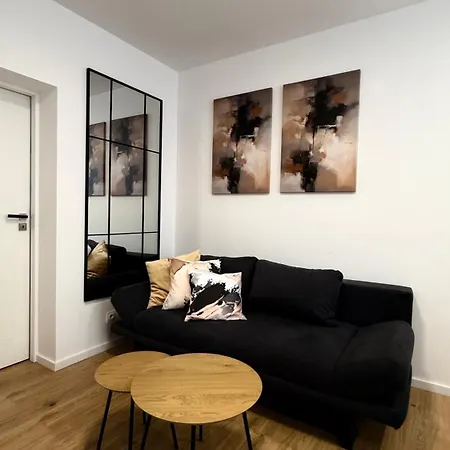 Mickiewicz House 3*