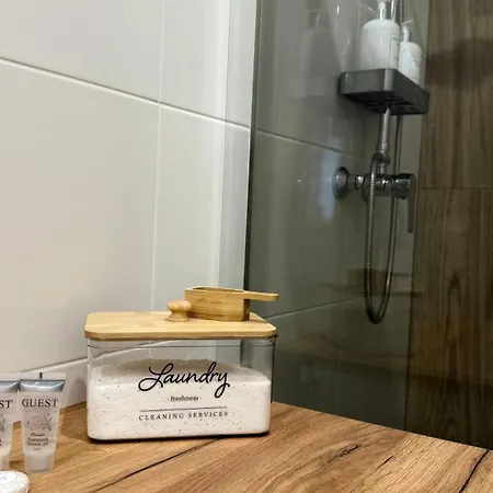 Mickiewicz House 公寓式酒店 3*