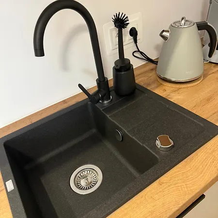 公寓式酒店 Mickiewicz House 瓦多维采