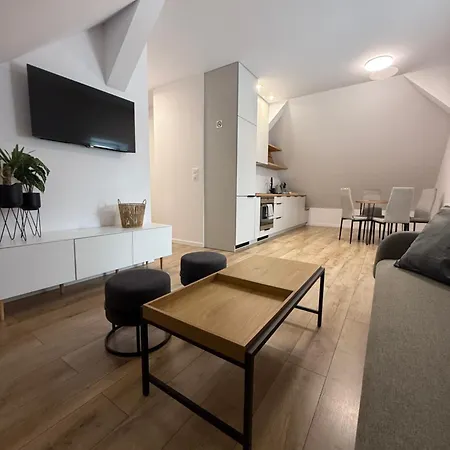 Mickiewicz House 公寓式酒店