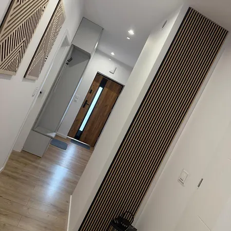 Mickiewicz House 瓦多维采