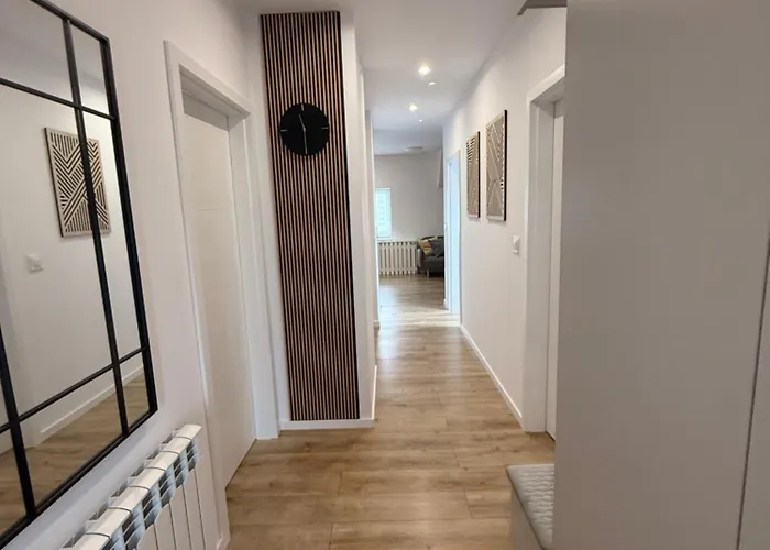 아파트호텔 Mickiewicz House