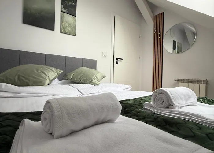 Mickiewicz House 아파트호텔 와도웨스